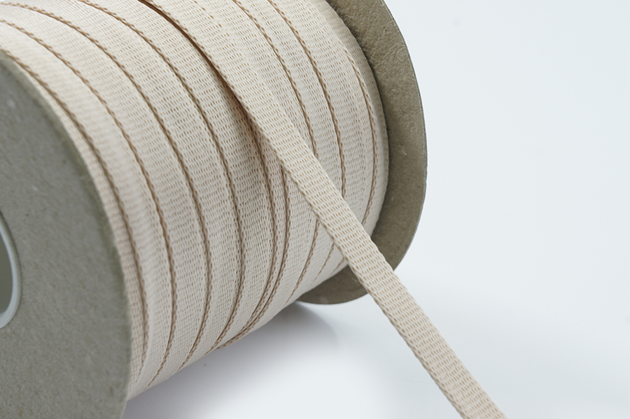 Шнур 14.0 мм 6-2341 Лента рожевий молочний