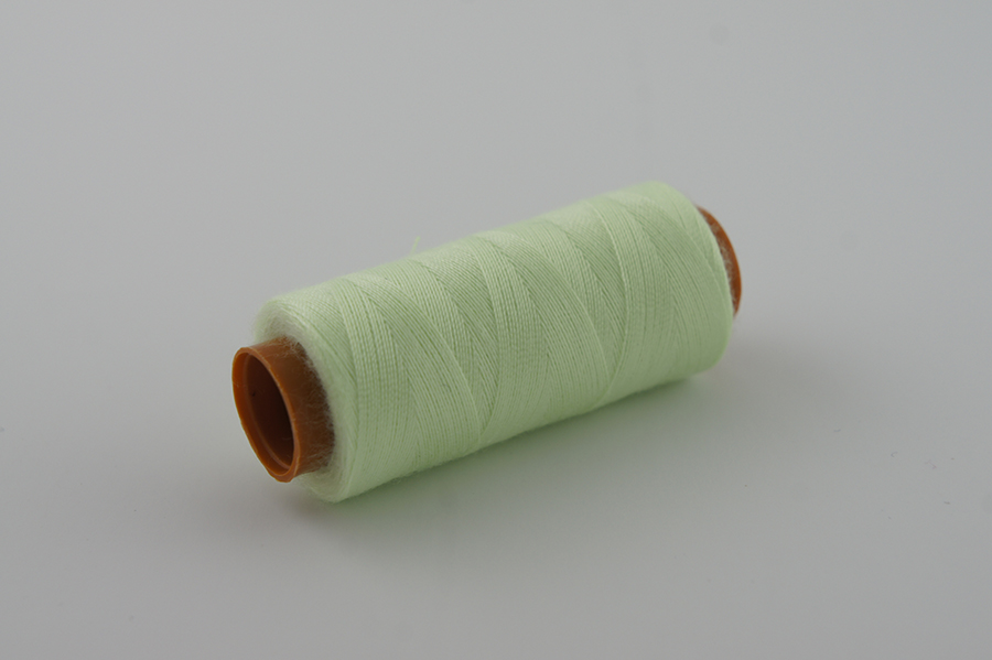 Нитки швейні №28/2 Barva поліестер 100% салатовий блідий 200 м 4055