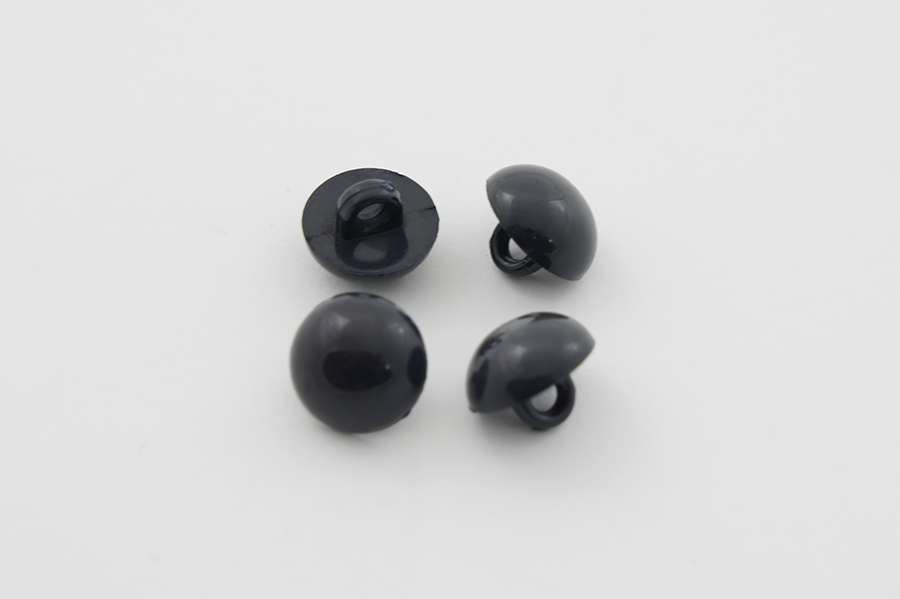 Гудзик на ніжці 10 мм Mertbutton однотонний чорний ВР-329-16-000