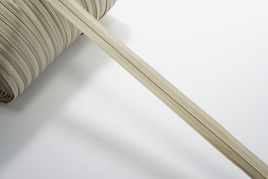 Блискавка рулонна Тип 4, вита молочний кремовий