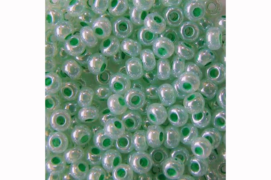 Бісер Preciosa 37356 №10 алебастр фарбована серединка м'ятний світлий 2,3 мм