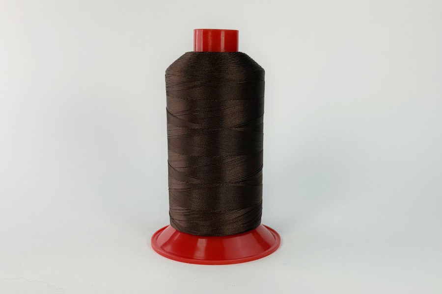 Нитки швейні №40 Barva високоміцні поліестер 100% шоколадний 2850 м 7053