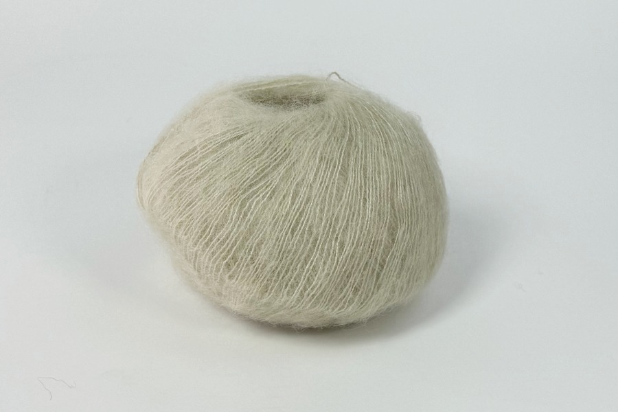 Пряжа Mohair кід мохер 75%, поліамід 25% полиновий світлий 200м(25гр) 6032-7067-13