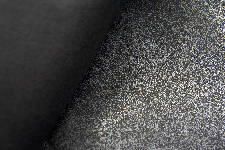 Флізелін клейовий (96+17 г) для вишивання MH чорний 90 см