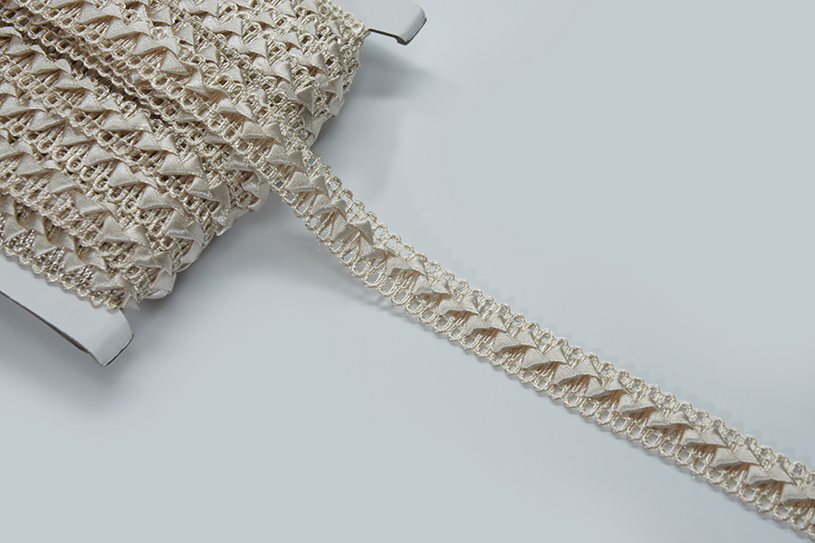 Тасьма самоса 18 мм MH бежевий