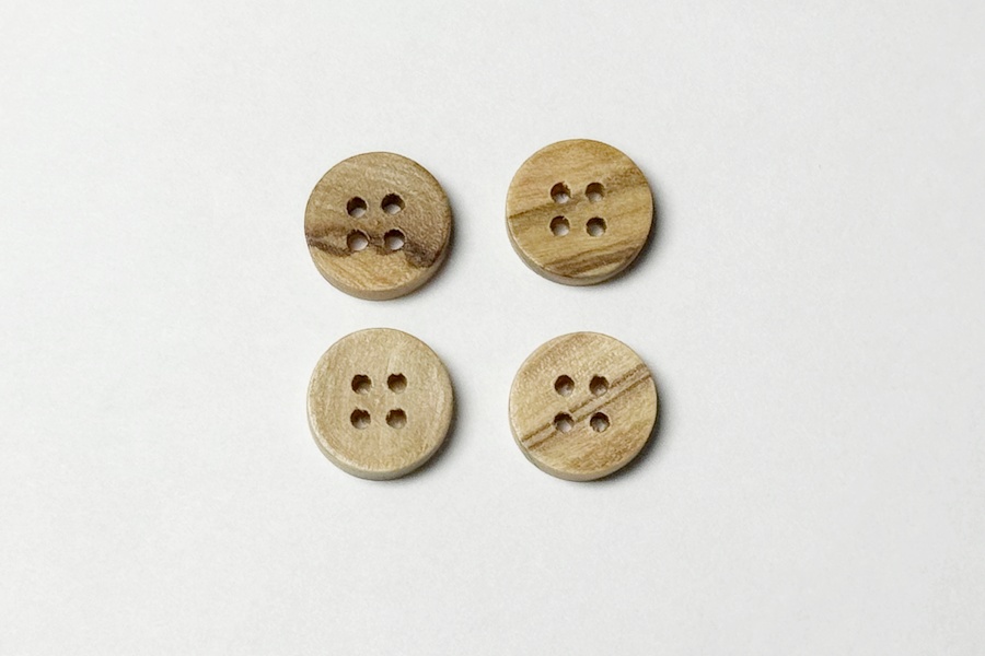 Гудзик 11,5 мм Mertbutton 2 отвори дерево дерево світле WOLV--M5-18-trlt