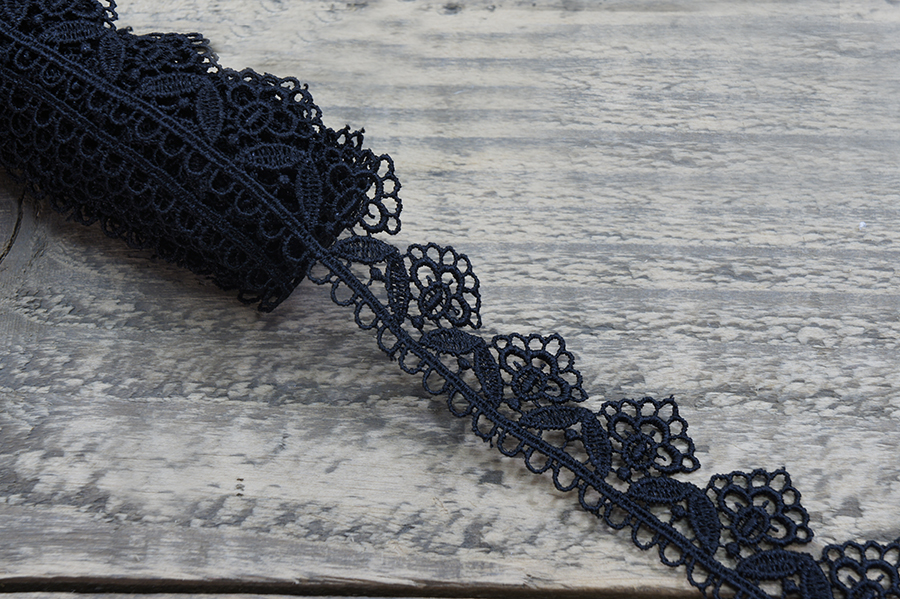 Мереживо гіпюр 30 мм SinemBro чорний 4G4025-30-000