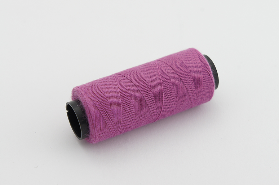 Нитки швейні №40/2 Barva поліестер 100% рожевий бузковий яскравий 250 м 6011