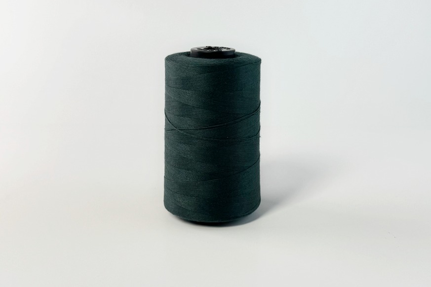 Нитки швейні №20/3 Barva штапельні поліестер 100% зелений темний 2000 м 4022
