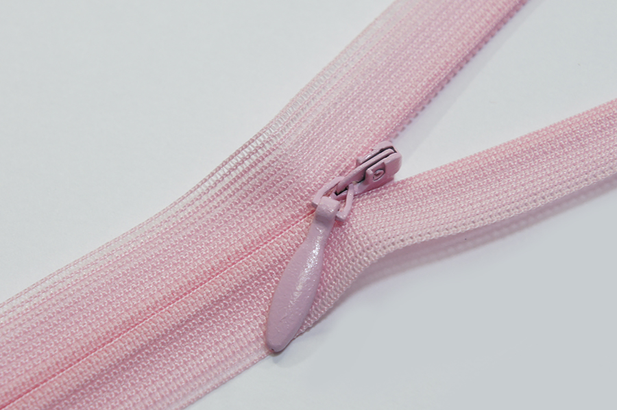 Блискавка MH Тип 2 рожевий 20 см