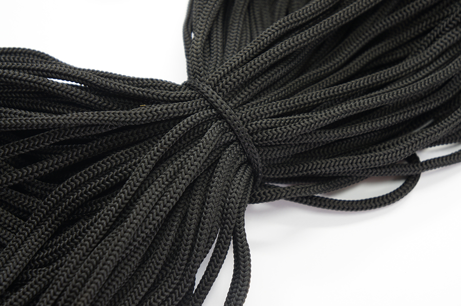 Шнур 5.0 мм чорний ШВ-5-Т-000