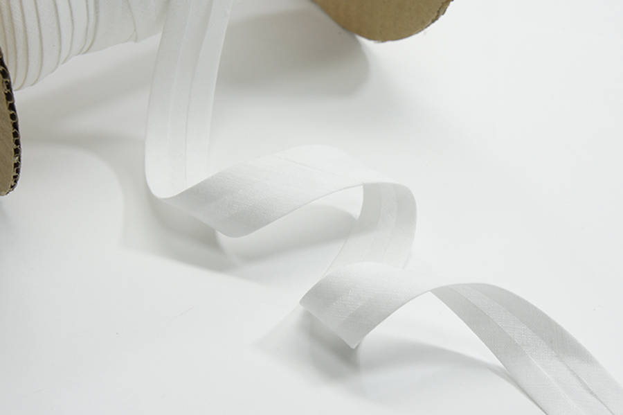 Бейка 20 мм матова, підвернута білий