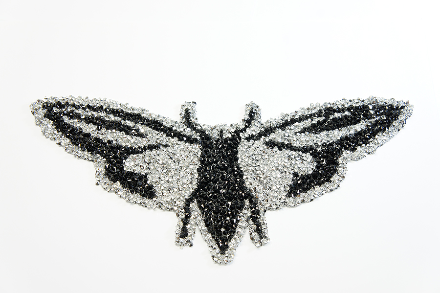 Термоаплікація зі стразами Mertbutton на силіконі 005-М