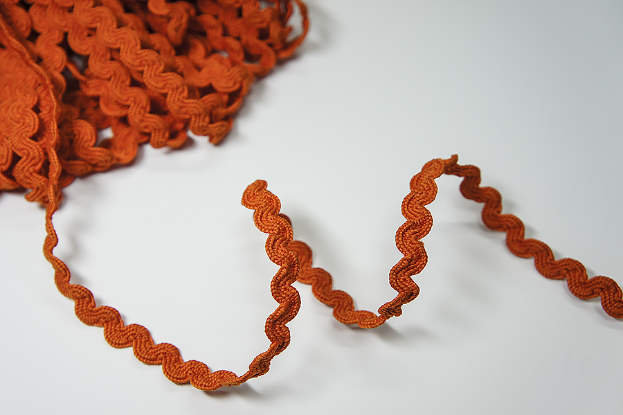 Тасьма в'юнок (хвилька) 9 мм Лента оранжевий темний