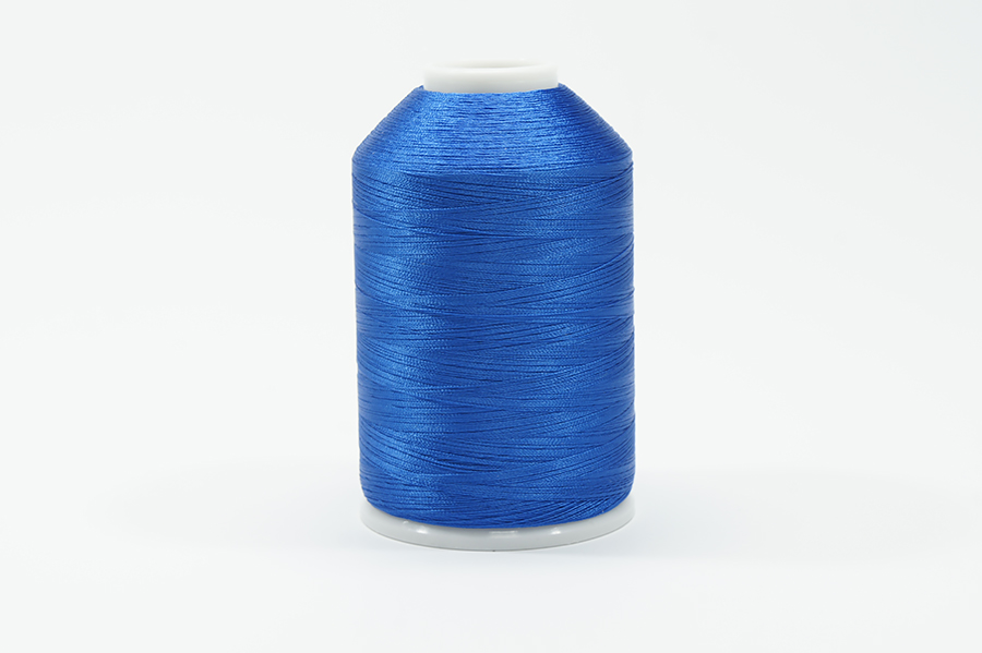 Нитки вишивальні Royal 5000 м віскоза 100% блакитний яскравий С775