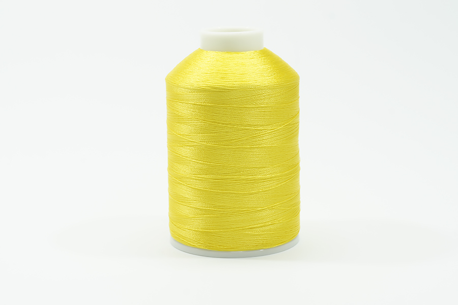 Нитки вишивальні Royal 5000 м віскоза 100% жовтий канарейковий С010