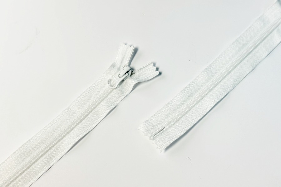 Блискавка YKK Тип 5 білий 18 см