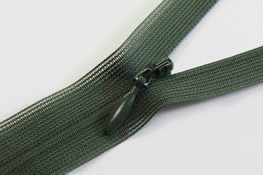 Блискавка YKK Тип 2 зелений темний 60 см CHC-60-870-DA