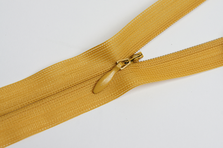 Блискавка MH Тип 2 рудий блідий 20 см