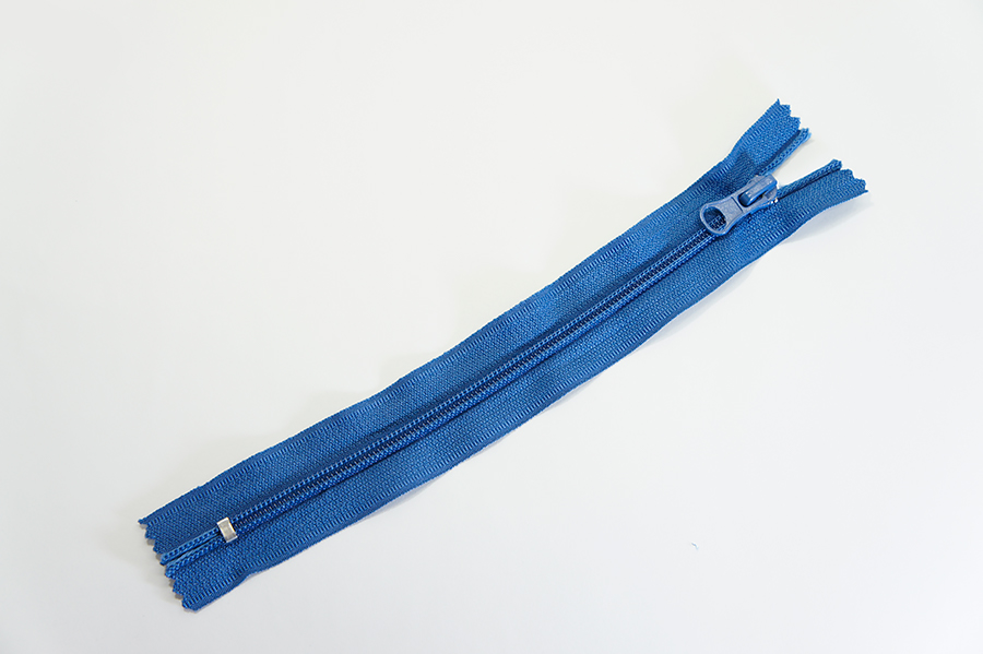 Блискавка MH Тип 5 волошковий 20 см