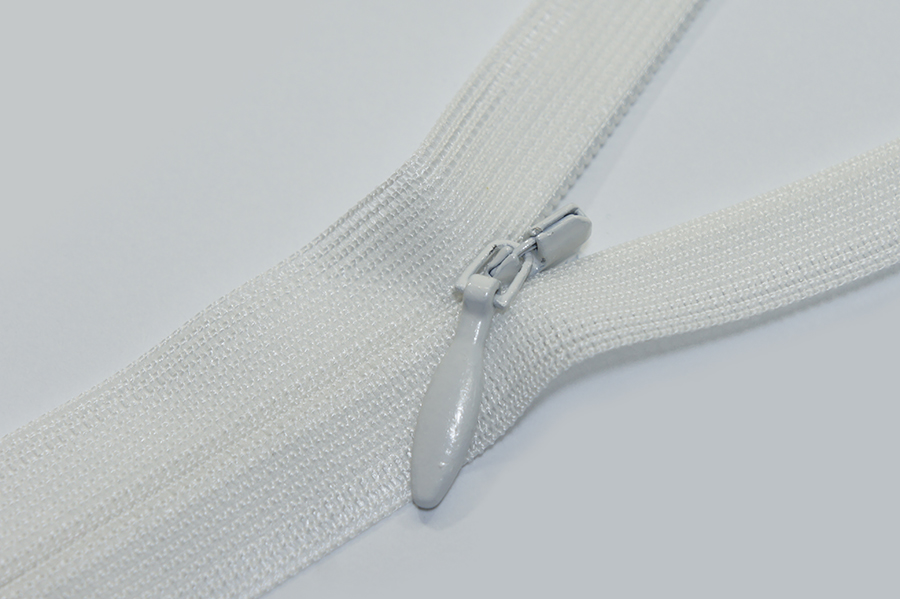 Блискавка YKK Тип 2 сірий світлий 20 см CFC-20-396-DA