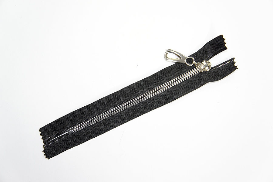 Блискавка MH Тип 5, нероз'ємні, лазерне покриття 16 см