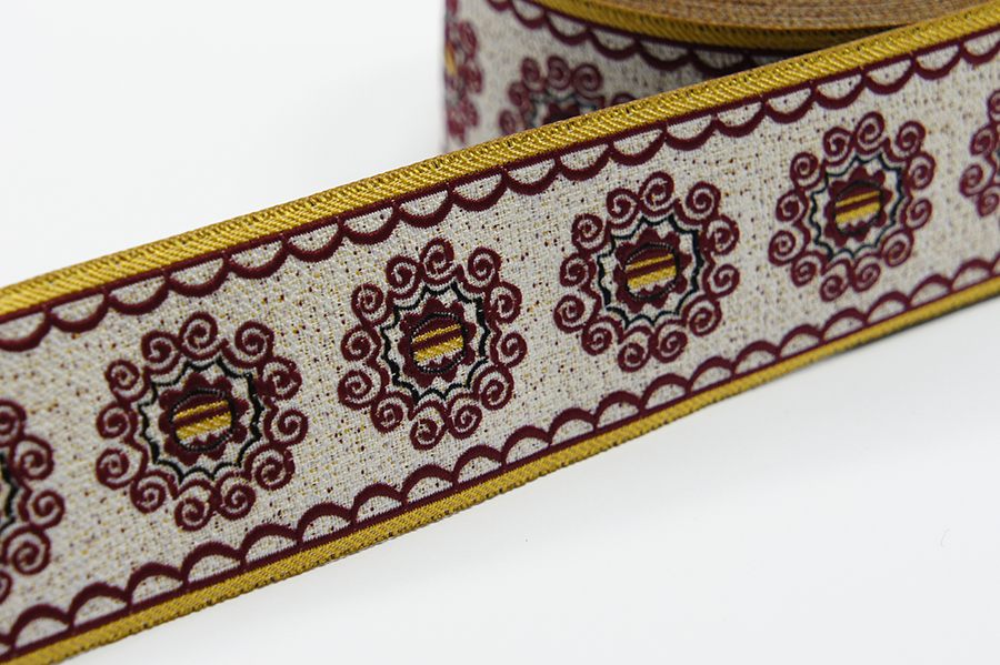 Тасьма 30 мм гобелен молочний