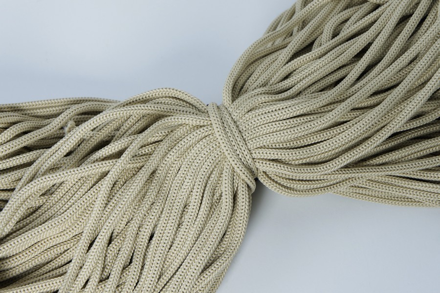 Шнур 5.0 мм бежевий світлий