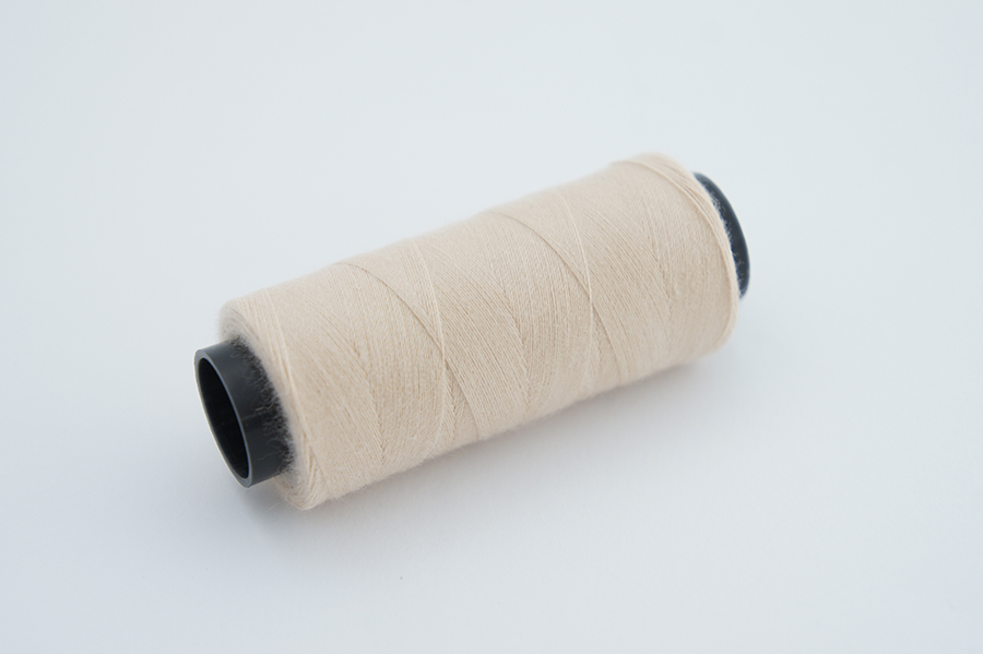 Нитки швейні №40/2 Barva поліестер 100% персиковий блідий 250 м 6048