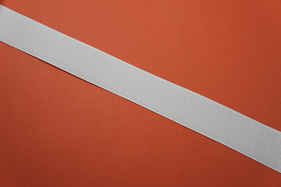 Стрічка 25 мм гачкова MH гачок білий