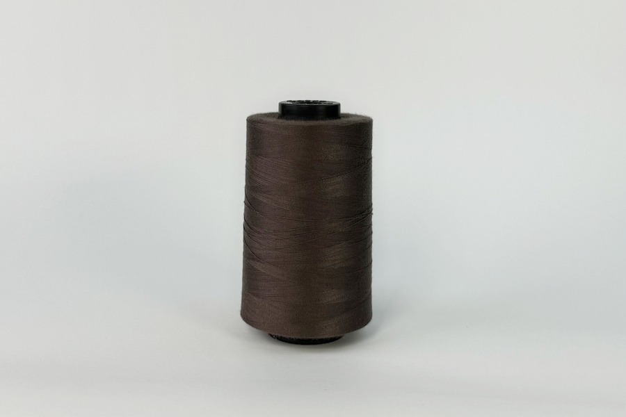 Нитки швейні №40/2 Barva штапельні поліестер 100% коричневий темний 5000 м 7022