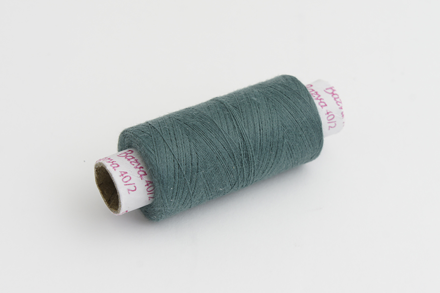 Нитки швейні №40/2 Barva поліестер 100% синій темний 250 м 2010-40/2-250-Б