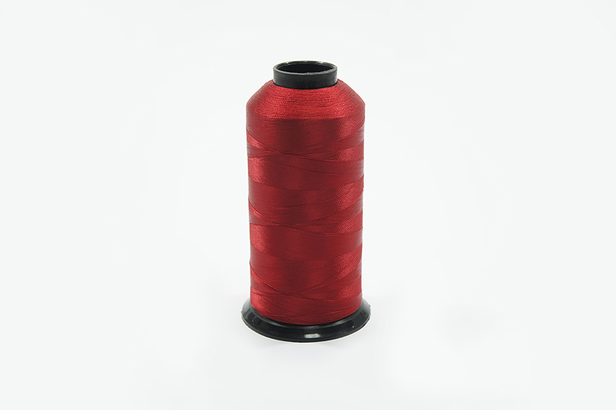 Нитки вишивальні Royal 5000 м віскоза 100% червоний темний 05237