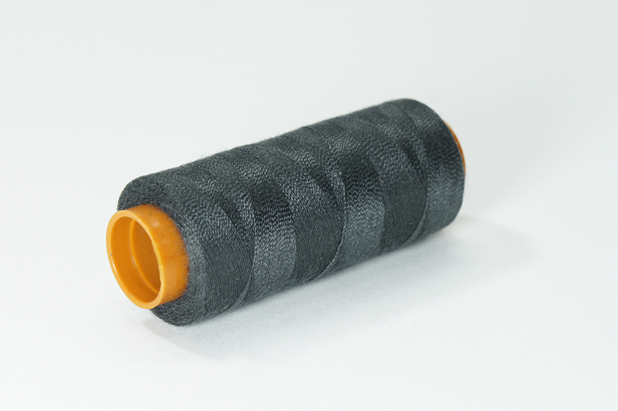 Нитки швейні №28/2 Barva поліестер 100% сірий темний 200 м 5022-28/2-200-Б