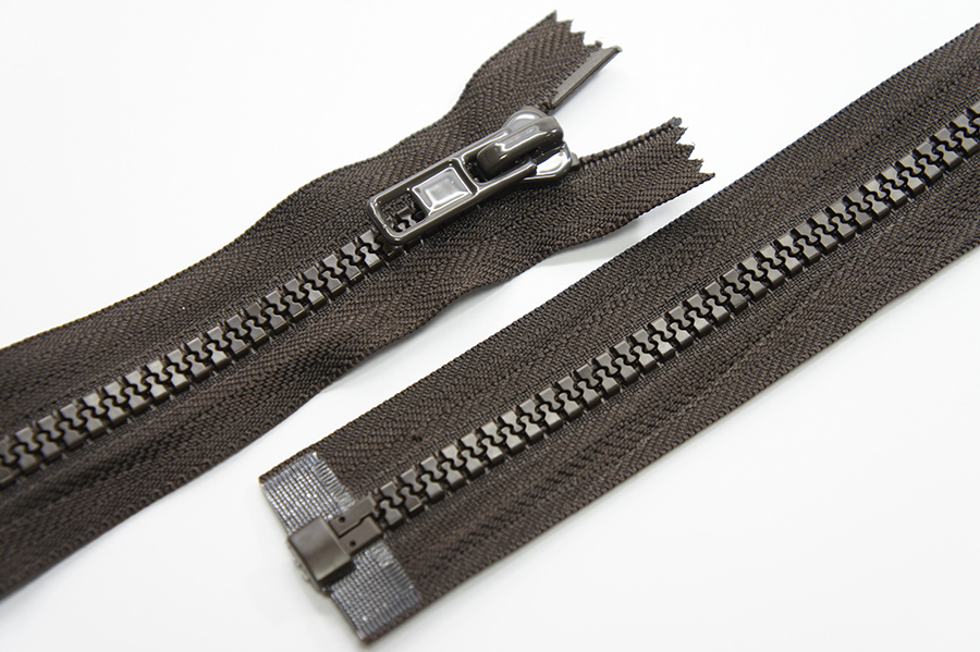 Блискавка Тип 8, 1 замок коричневий темний 65 см