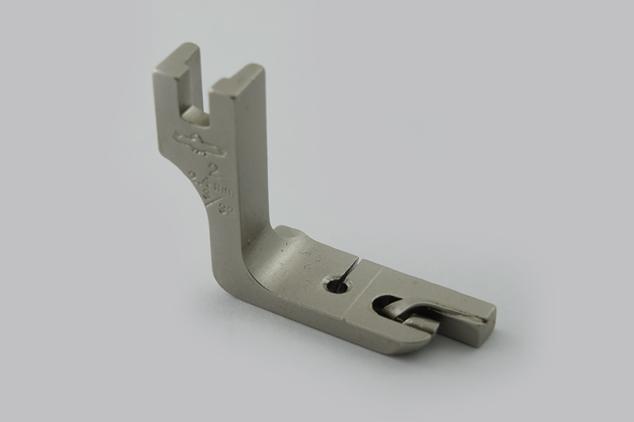 Лапка LOT- 2,4 мм закритий зріз (московський шов)