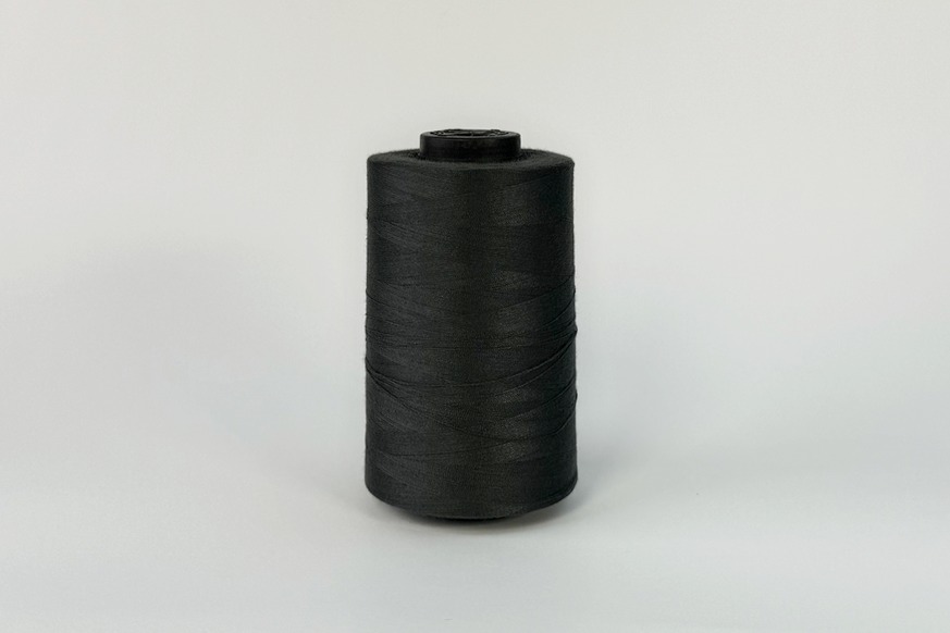 Нитки швейні №40/2 Barva штапельні поліестер 100% сірий темний 5000 м 5026-40/2-5000