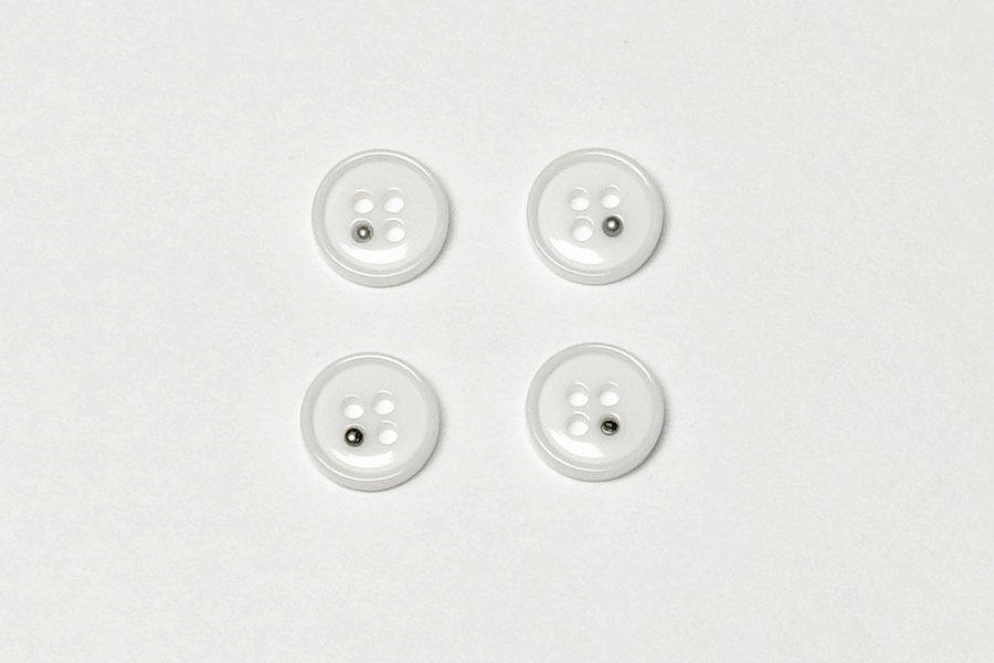 Гудзик 11 мм MH 4 отвори перламутр