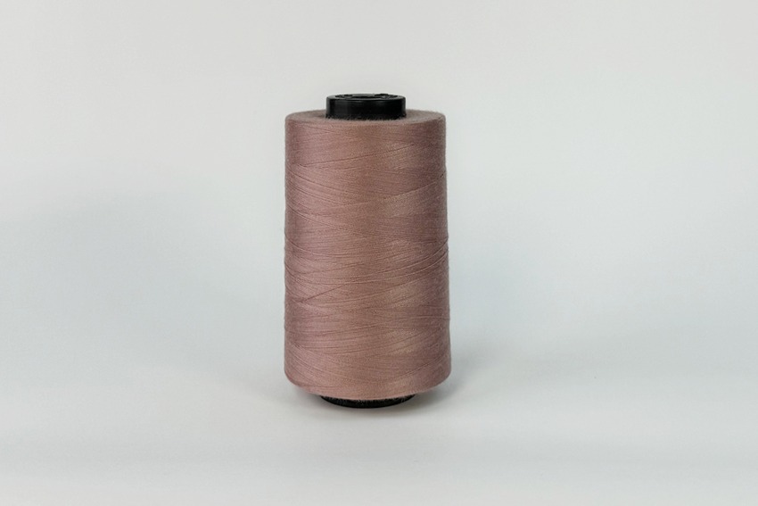 Нитки швейні №40/2 Barva штапельні поліестер 100% фрезовий рожевий 5000 м 6052