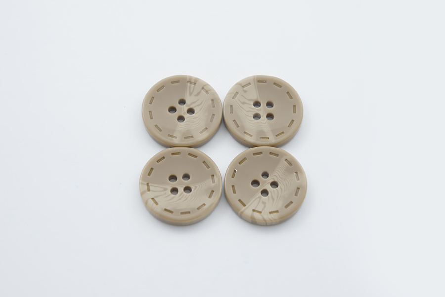 Гудзик 23 мм Mertbutton 4 отвори класичний койот пісочний