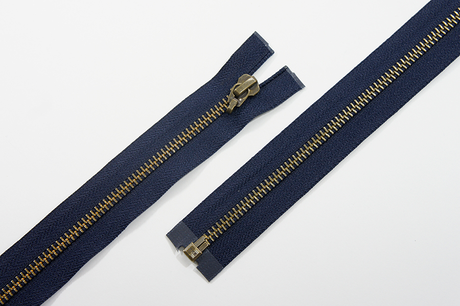 Пулер YKK Тип 5, 1 замок, без пулера синій темний 70 см