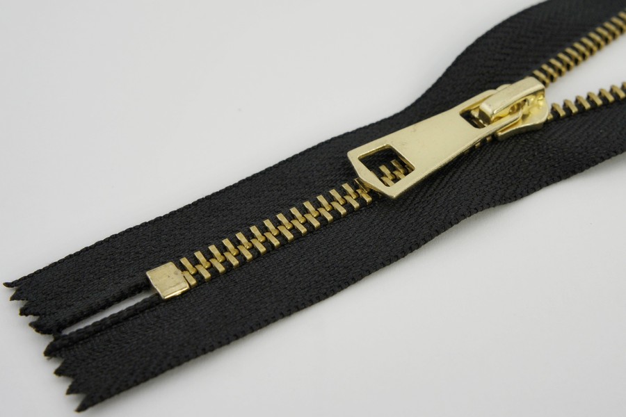 Блискавка MH Тип 5, нероз'ємні чорний 18 см 5MCE-018-580-gold