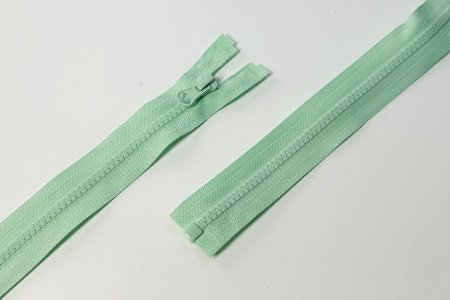 Блискавка MH Тип 5, 1 замок м'ятний світлий 70 см