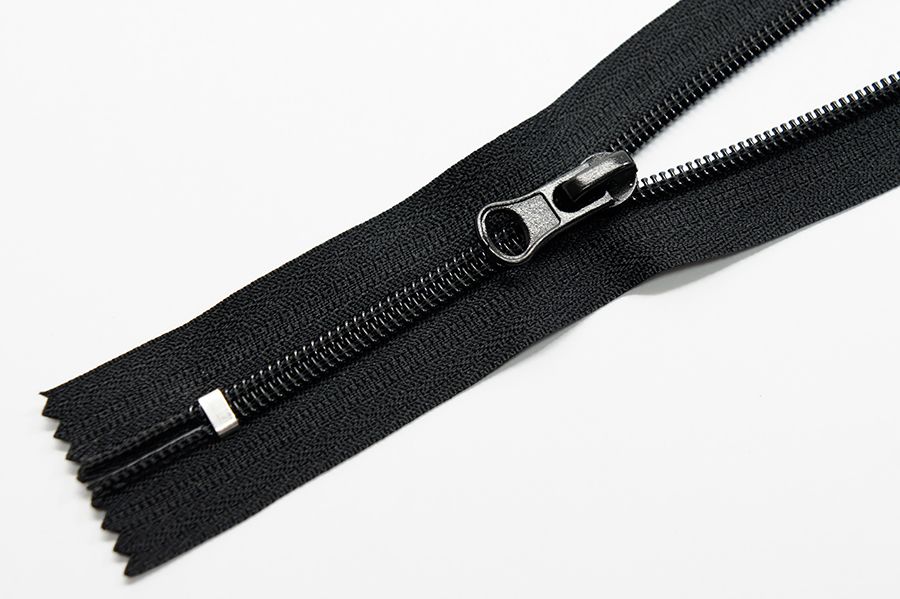 Блискавка MH Тип 5 чорний 18 см 5NCE-018-0002-0580