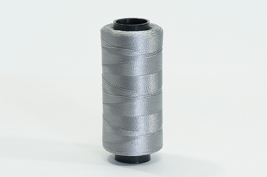 Нитки вишивальні Royal 500 м віскоза 100% сірий 32S