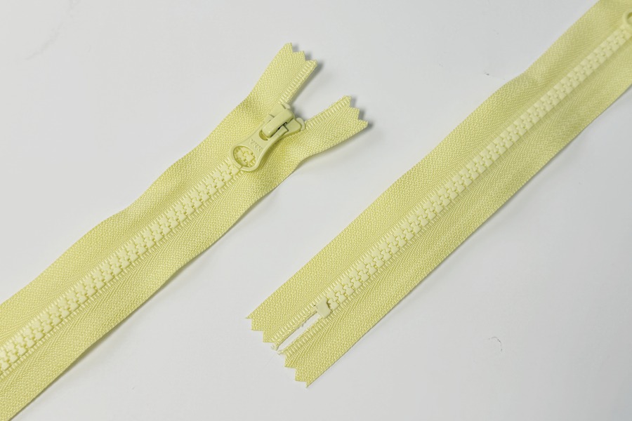 Блискавка YKK Тип 5, нероз'ємні жовтий світлий 18 см