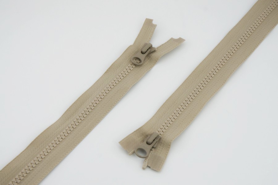 Блискавка YKK Тип 5, 2 замка бежевий світлий 75 см VSMR-75-573-DA8/DA8