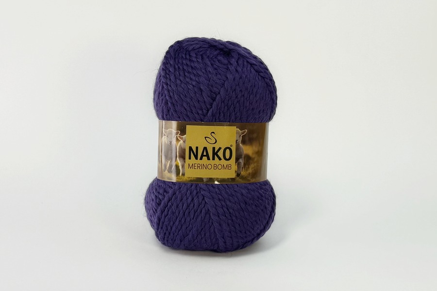 Пряжа NAKO Merino Bomb вовна 15%, мохер 25%, акрил 60% фіолетовий яскравий 120м(100гр) 02326