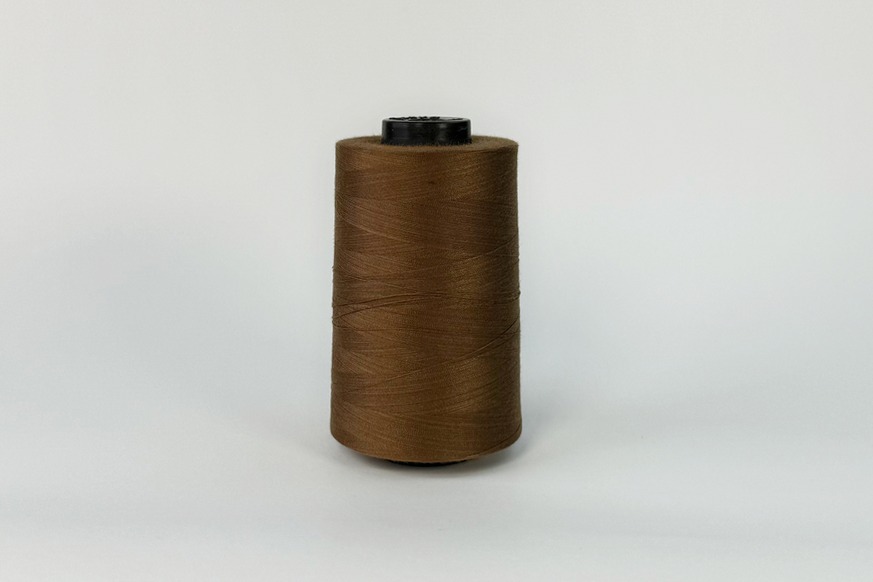 Нитки швейні №40/2 Barva штапельні поліестер 100% коричневий світлий 5000 м 7073