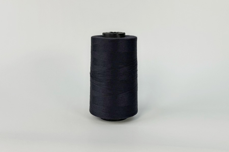Нитки швейні №40/2 Barva штапельні поліестер 100% синій дуже темний 5000 м